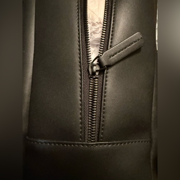 Monos Metro Backpack, Carbon Black - Picture 5 of 5